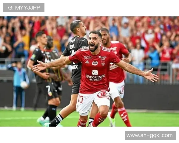 法甲焦点战FC巴黎主场迎战格勒诺布力争三分冲击榜首